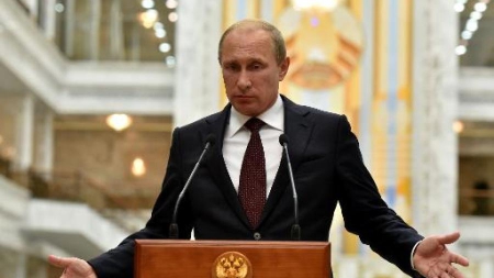 Ukraine: Poutine demande un “couloir humanitaire” pour l’armée de Kiev