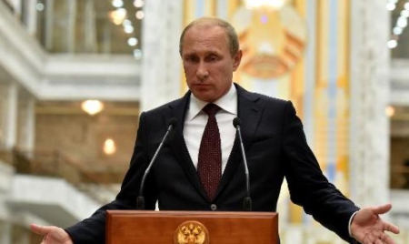 Ukraine: Poutine demande un “couloir humanitaire” pour l’armée de Kiev