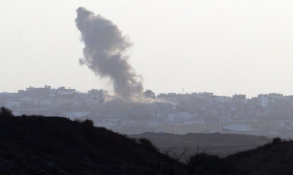 Le cessez-le-feu rompu, roquettes sur Israël et raids sur Gaza