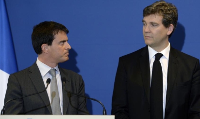 Manuel Valls présente la démission de son gouvernement