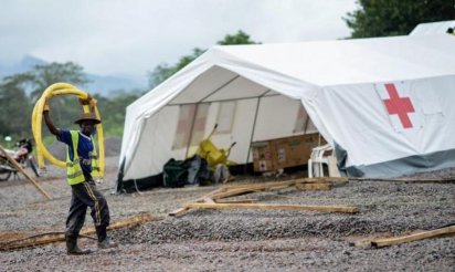 Le virus Ebola a fait 120 morts parmi les personnels de santé