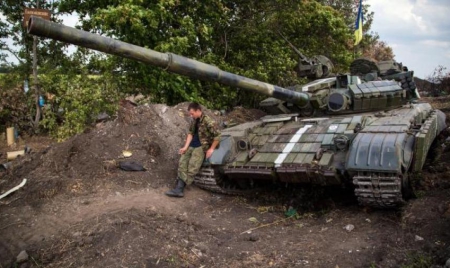 Des soldats russes arrêtés en Ukraine, le Kremlin affirme qu’ils sont entrés “par erreur”