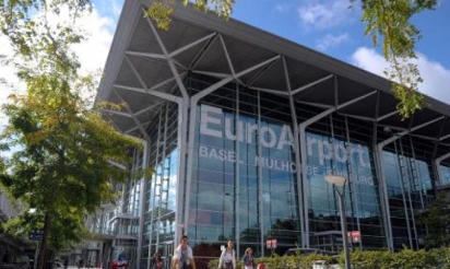 Des turbulences fiscales franco-suisses pèsent sur l’aéroport de Bâle-Mulhouse