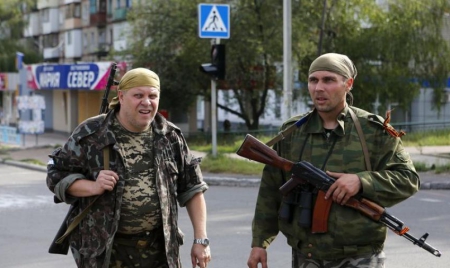 Ukraine : l’Europe prête à durcir ses sanctions contre la Russie