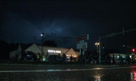 Etats-Unis: accalmie à Ferguson, la Garde nationale quitte la ville