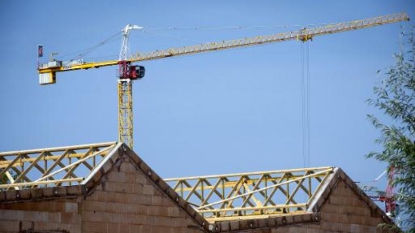 Logement: les mises en chantier chutent toujours, l’attente d’un “plan de relance” se renforce