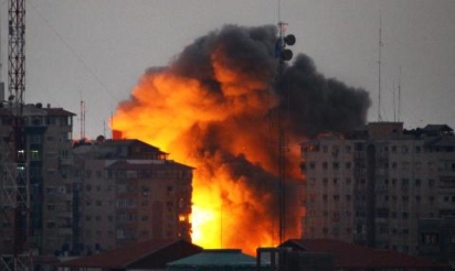 Gaza: deux personnes tuées dans une frappe israélienne