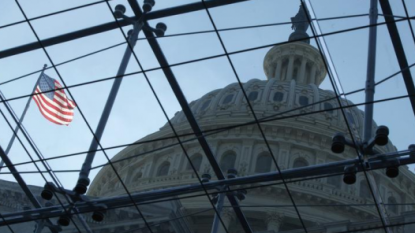 Le déficit des Etats-Unis passe sous les 3% de PIB… et devrait y rester jusqu’en 2018