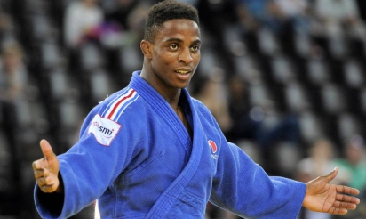 Korval rate le coche