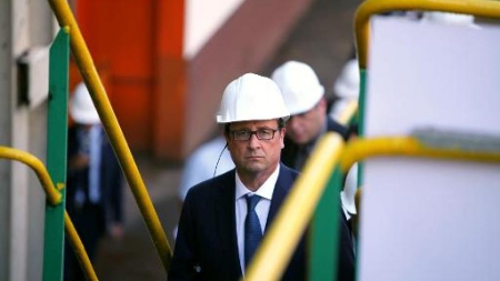 Hollande confirme la livraison d’armes par Paris à des “rebelles syriens”