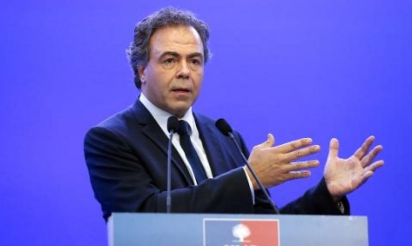 Chatel “impatient que Hollande regarde la réalité en face”