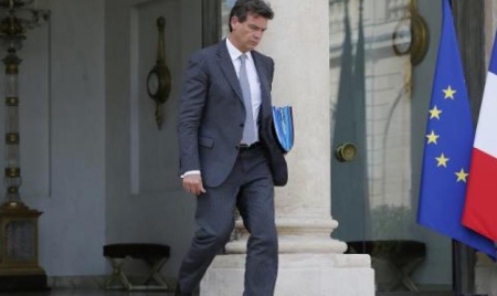 Economie: Montebourg appelle à “hausser le ton” face à l’Allemagne