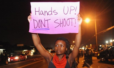 Etats-Unis : Michael Brown a reçu d’au moins 6 balles