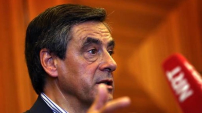 Fillon opposé à une annulation du contrat de vente des Mistral