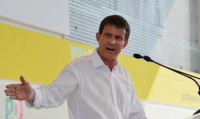 Valls suscite l’émoi en décrivant un FN “aux portes du pouvoir”