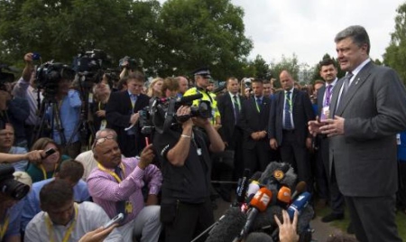 Ukraine: Kiev et les séparatistes semblent respecter le cessez-le-feu