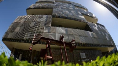 Le Brésil plongé dans un scandale de corruption en pleine campagne électorale