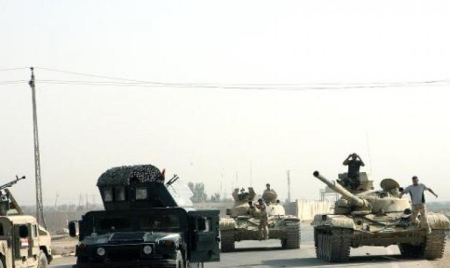 Irak: les États-Unis étendent leurs raids, Obama présente un plan mercredi