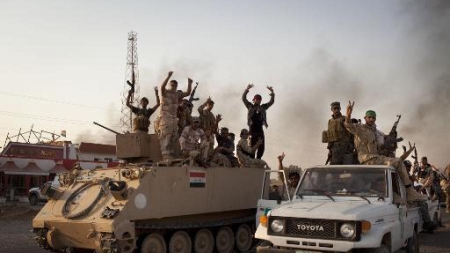 Les forces irakiennes gagnent du terrain sur l’EI, le Parlement pris d’assaut