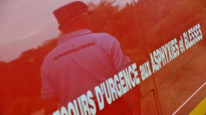 Explosion à Bois-Colombes, les secours à la recherche d’éventuelles victimes
