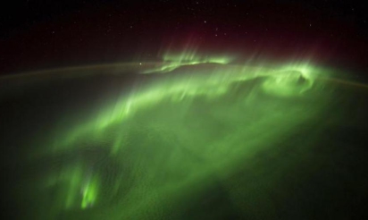 Les aurores boréales ont illuminé le ciel après une violente tempête solaire