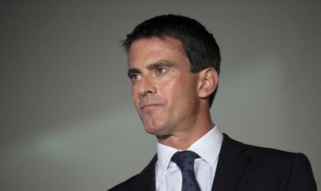Valls veut “passer avec de la force” l’épreuve de la confiance mardi
