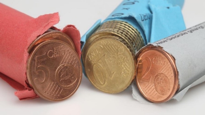 Elle paie 207 euros d’impôts avec 30 kg de pièces jaunes