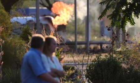 Ukraine: nouveaux combats à Marioupol, tirs d’artillerie près de Donetsk