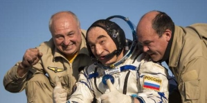 Retour réussi sur Terre de trois spationautes russes et américain au Kazakhstan