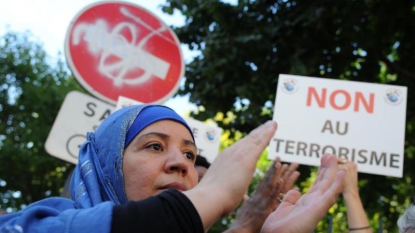 Boubakeur : «Nous, musulmans de France, disons halte à la barbarie»