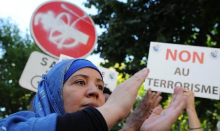 Boubakeur : «Nous, musulmans de France, disons halte à la barbarie»
