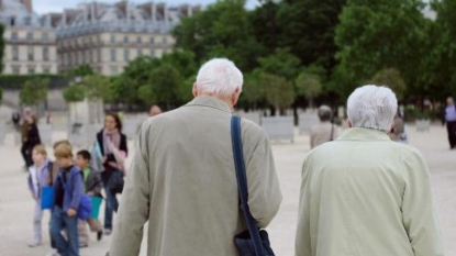 Coups de couteau sur son mari: une octogénaire sous contrôle judiciaire