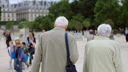 Coups de couteau sur son mari: une octogénaire sous contrôle judiciaire