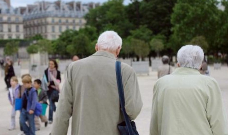 Coups de couteau sur son mari: une octogénaire sous contrôle judiciaire