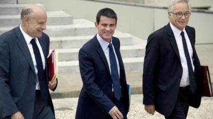 Valls tente de donner des gages aux classes modestes