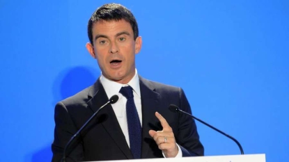 Sarkozy : Valls défend les fonctionnaires