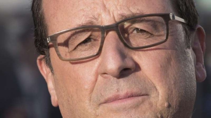 Ebola: Hollande annonce l’extension des contrôles par la France à “tous les modes de transports”