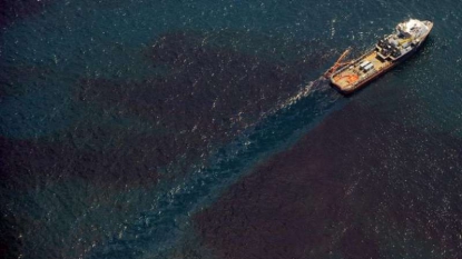 Marée noire de BP: jusqu’à 2 millions de barils de brut au fond de l’océan