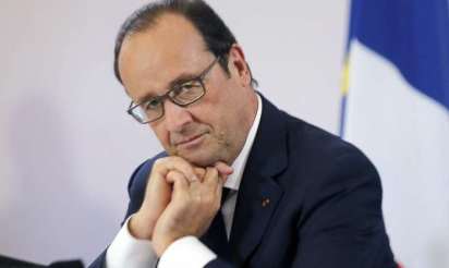 Syrie: Hollande appelle “tous les pays concernés” au-delà de la coalition à aider Kobané