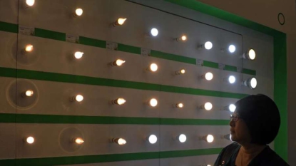 Le Nobel de physique aux trois inventeurs japonais de l’ampoule LED