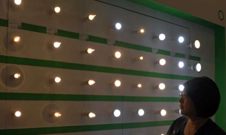 Le Nobel de physique aux trois inventeurs japonais de l’ampoule LED