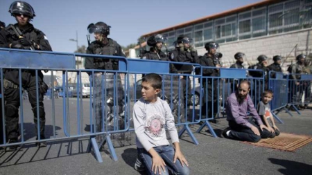 La tension persiste à Jérusalem avant des funérailles sous surveillance