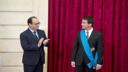 Hollande décore Valls, ironise sur Clemenceau et la présidentielle