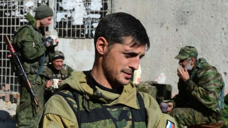 Ukraine: à Donetsk, le commandant rebelle Givi mène la bataille de l’aéroport