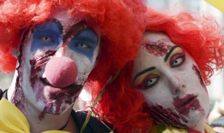 Hérault : 14 adolescents grimés en clown armé interpellés