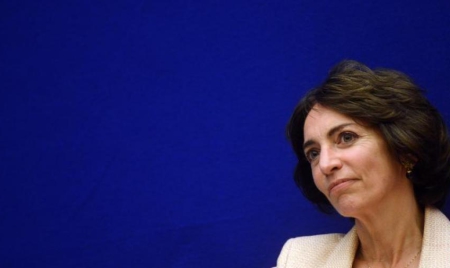 Manif pour tous: la ministre Touraine défend sa politique familiale