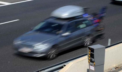Budget 2015 le Sénat adopte des économies sur les radars routiers