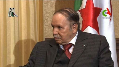 Bouteflika reçoit des ambassadeurs 24 heures après son hospitalisation