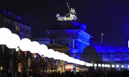 Berlin célèbre les 25 ans de la chute du Mur