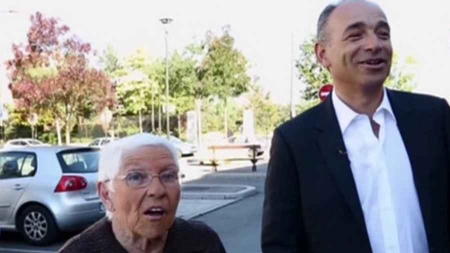 Une fan de Copé  Avec toute la merde qu’on a